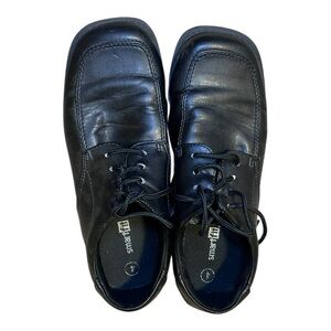 Smart Fit Boys Dress Shoes Size 4